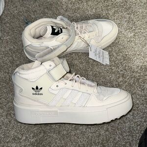 Adidas Women’s Forum Bonega NWT